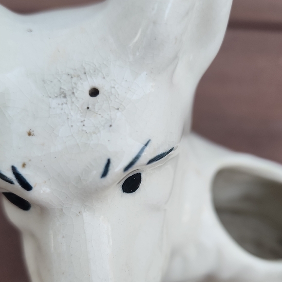 Ceramic Dog Planter - Cream - Picture 2 of 5
